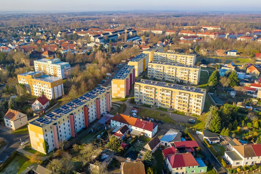 solenergi i tätbebyggt område